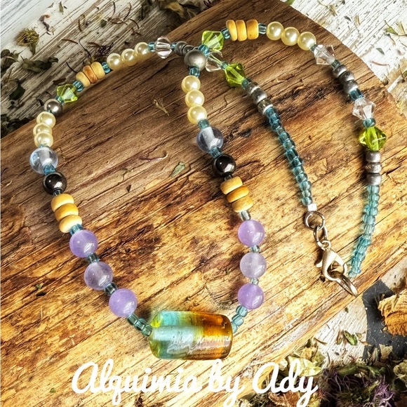 Alquimia Multicolor Beaded Necklace - Picture 2 of 7